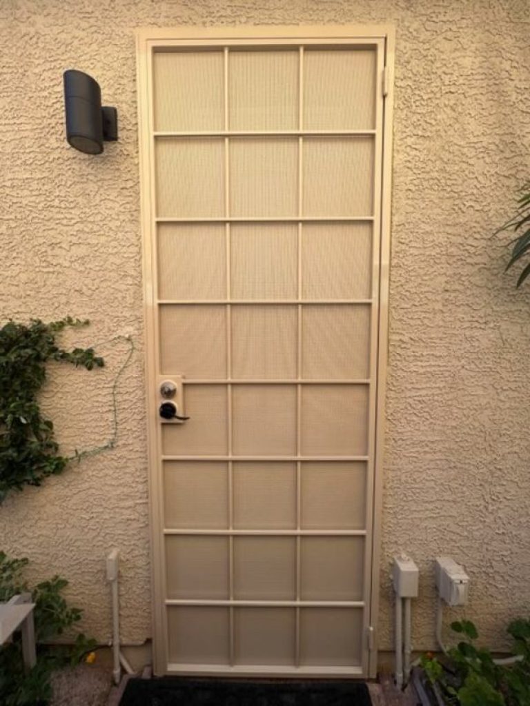 Econo-Line Solar Screen