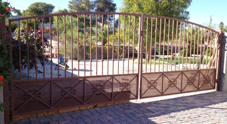 Gate DG0221