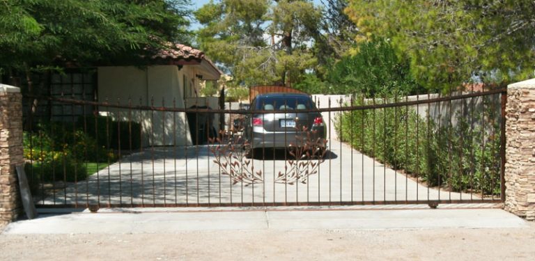 Rolling Gate DG0168