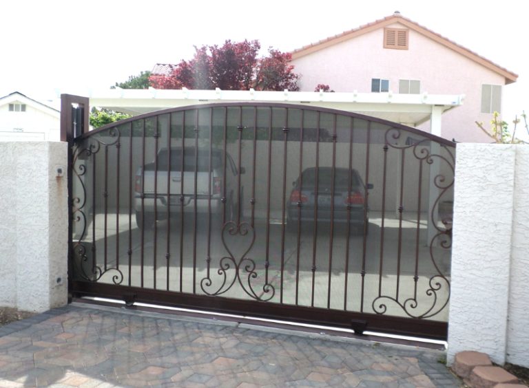 Rolling Gate DG0285