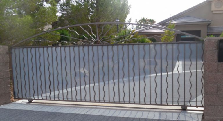 Rolling Gate DG0355