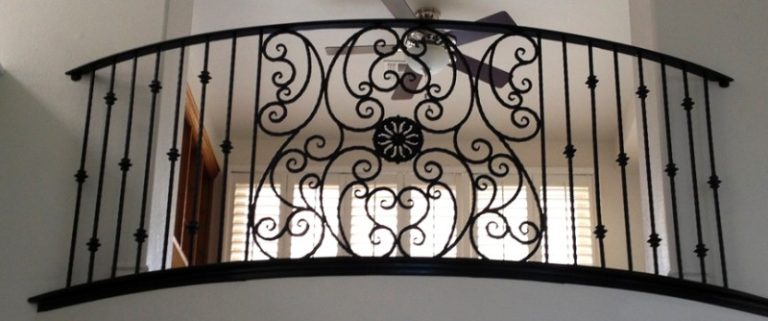 Scrollwork BR0101