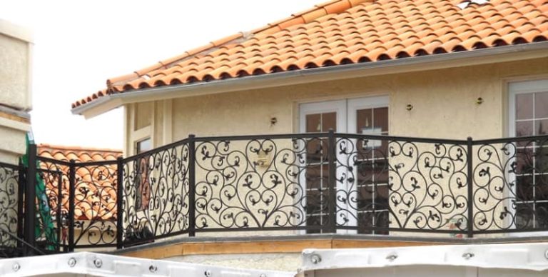 Scrollwork ER0107