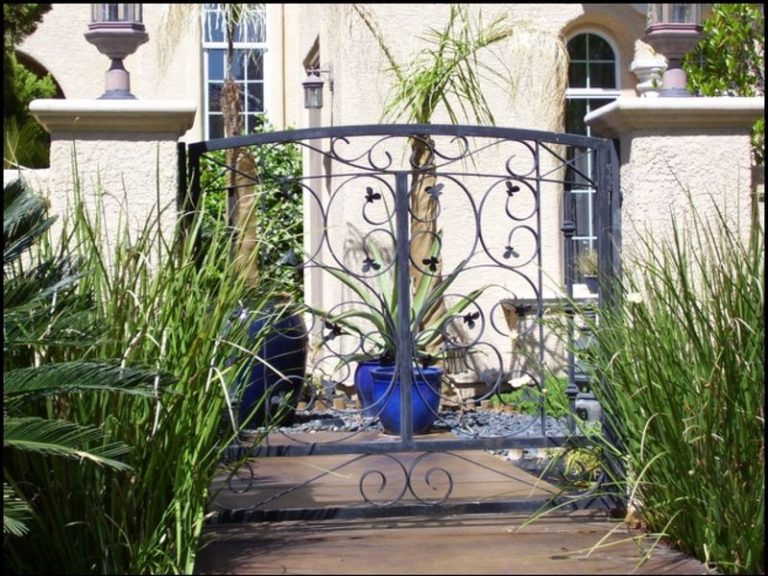 Scrollwork CE0007