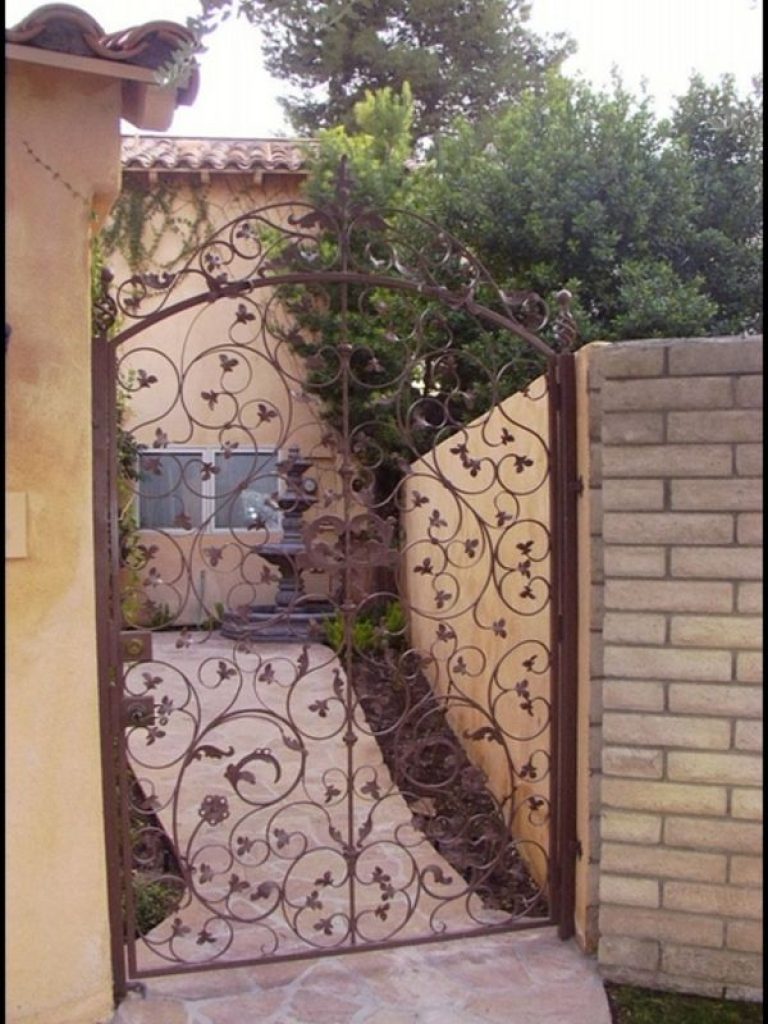 Scrollwork CE0021