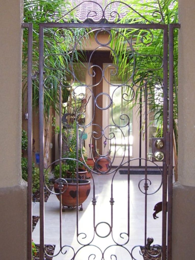 Scrollwork CE0119
