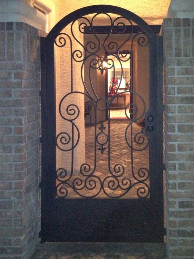 Scrollwork CE0284
