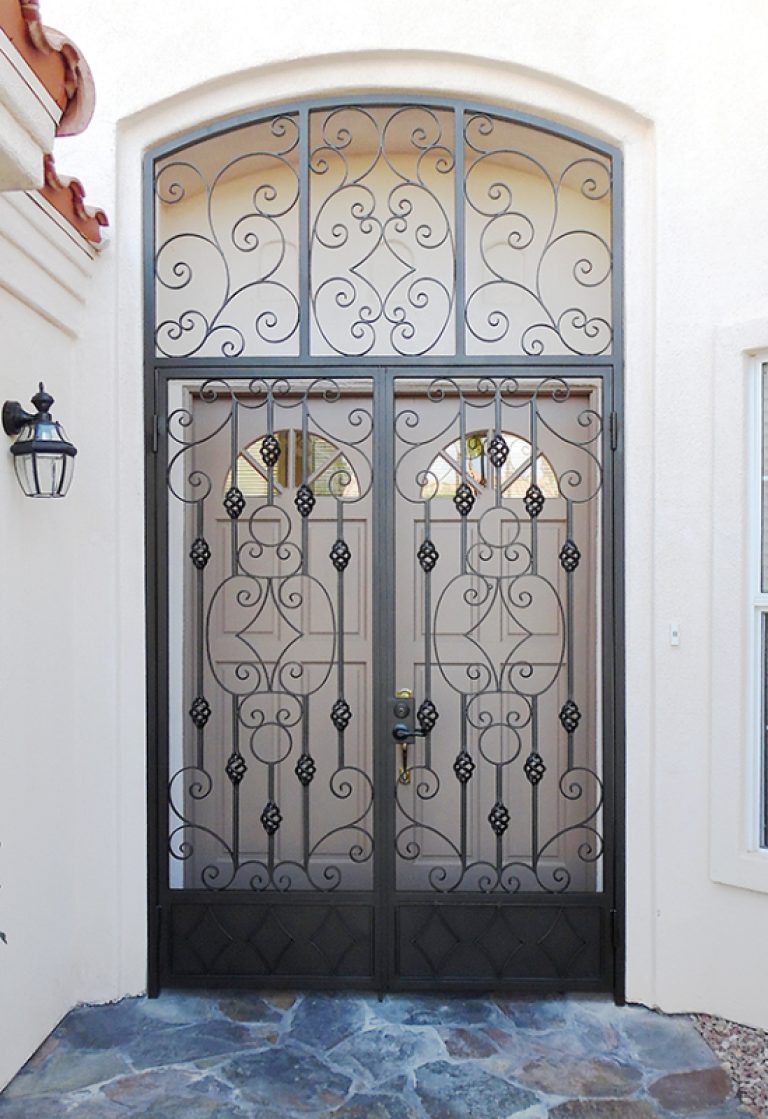 Scrollwork Lauriston EW0482