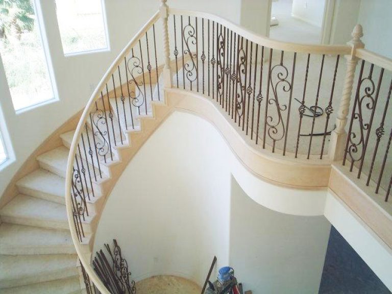 Scrollwork IR0134