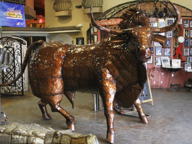 Iron Sculptures IS029