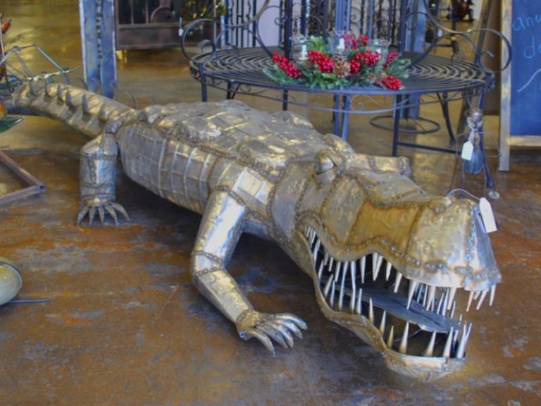 Iron Sculptures IS030