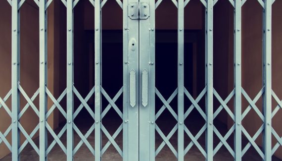 How Security Gates Can Help Prevent Smash-and-Grab Robberies